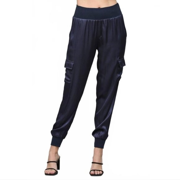 FATE WOMEN'S BLACK SILKY CARGO JOGGERS NWT SM - Picture 2 of 6